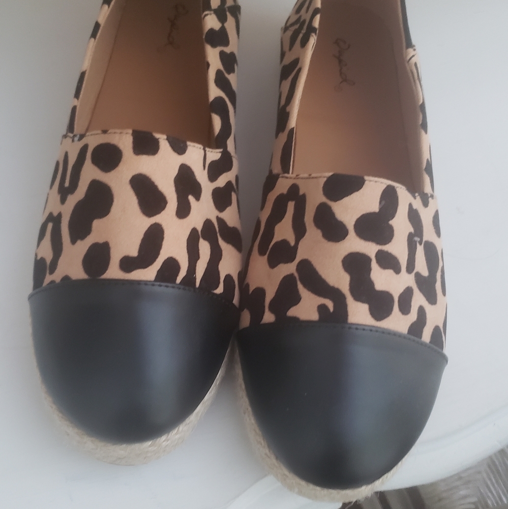 Qupid leopard espadrille flats